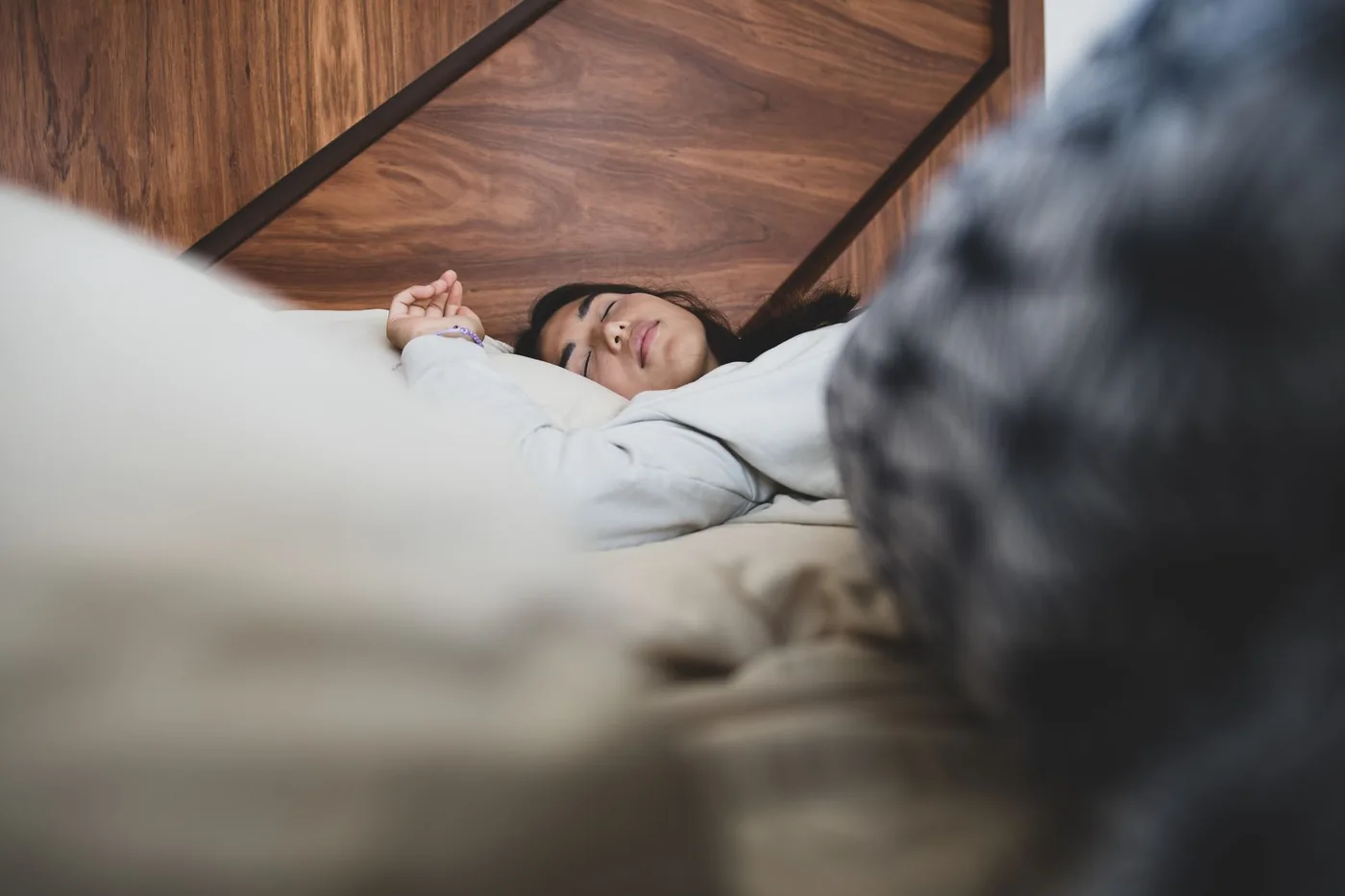Melatonin ovlivňuje hlavně to, jak rychle člověk usne, ne kvalitu spánku jako celku.
